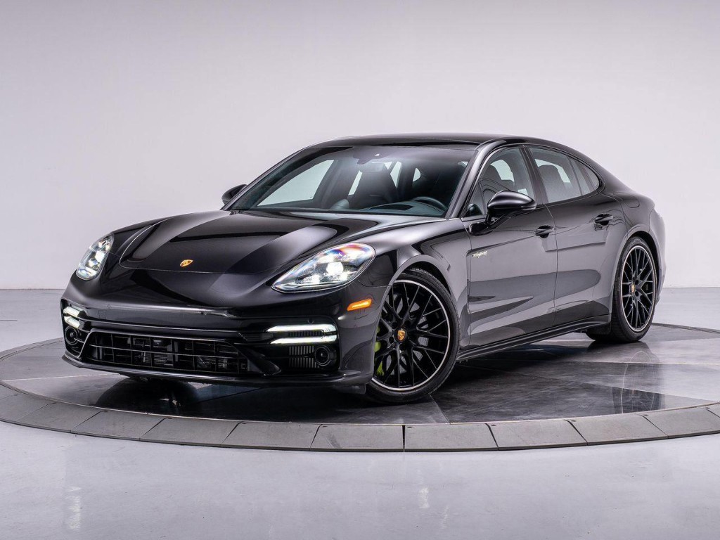 2023 Porsche Panamera Turbo S