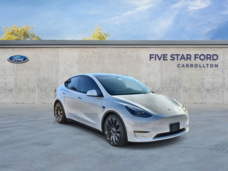 2024 Tesla Model Y Performance