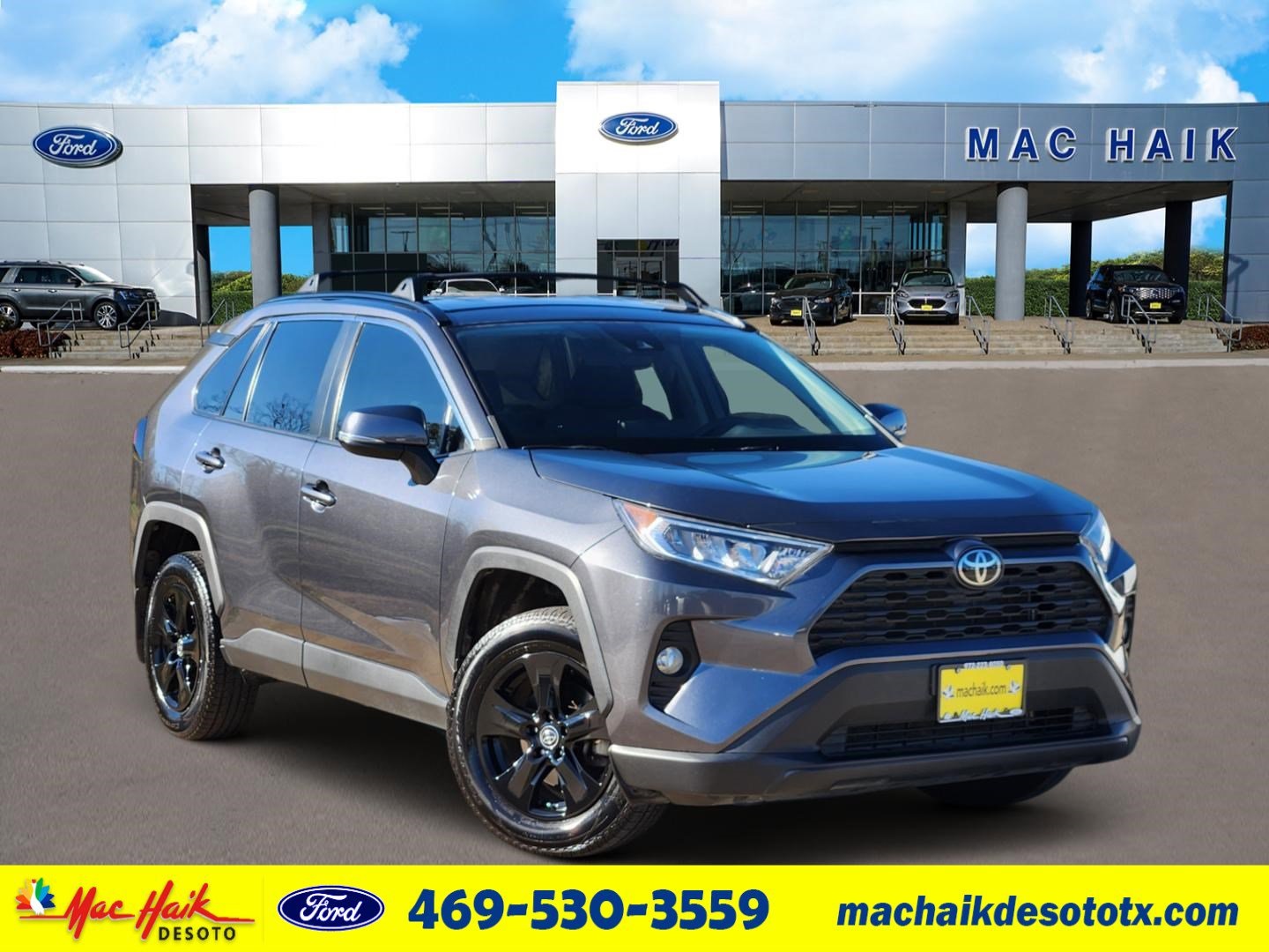 2020 Toyota RAV4 XLE's photo