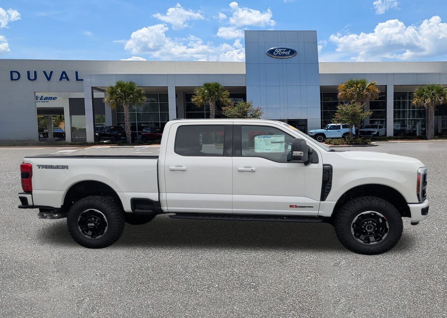 2025 Ford F-350 Super Duty Lariat