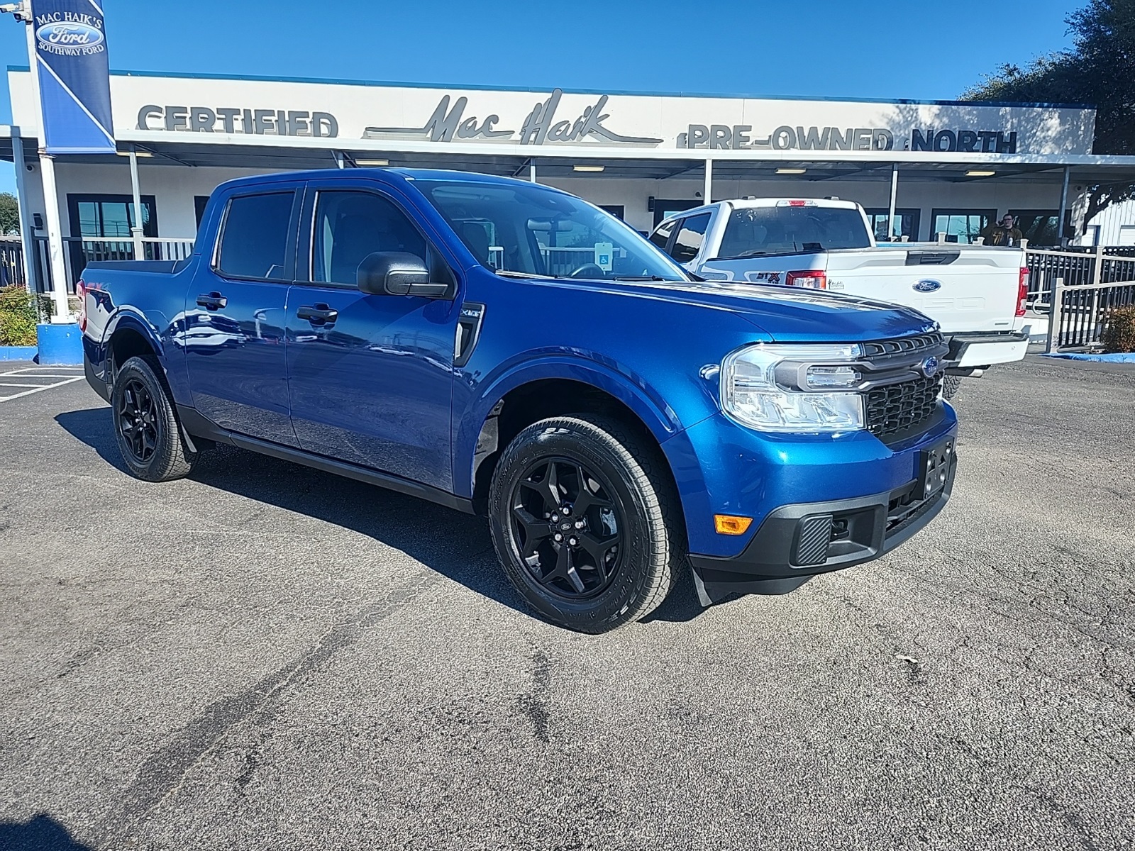 2024 Ford Maverick XLT's photo