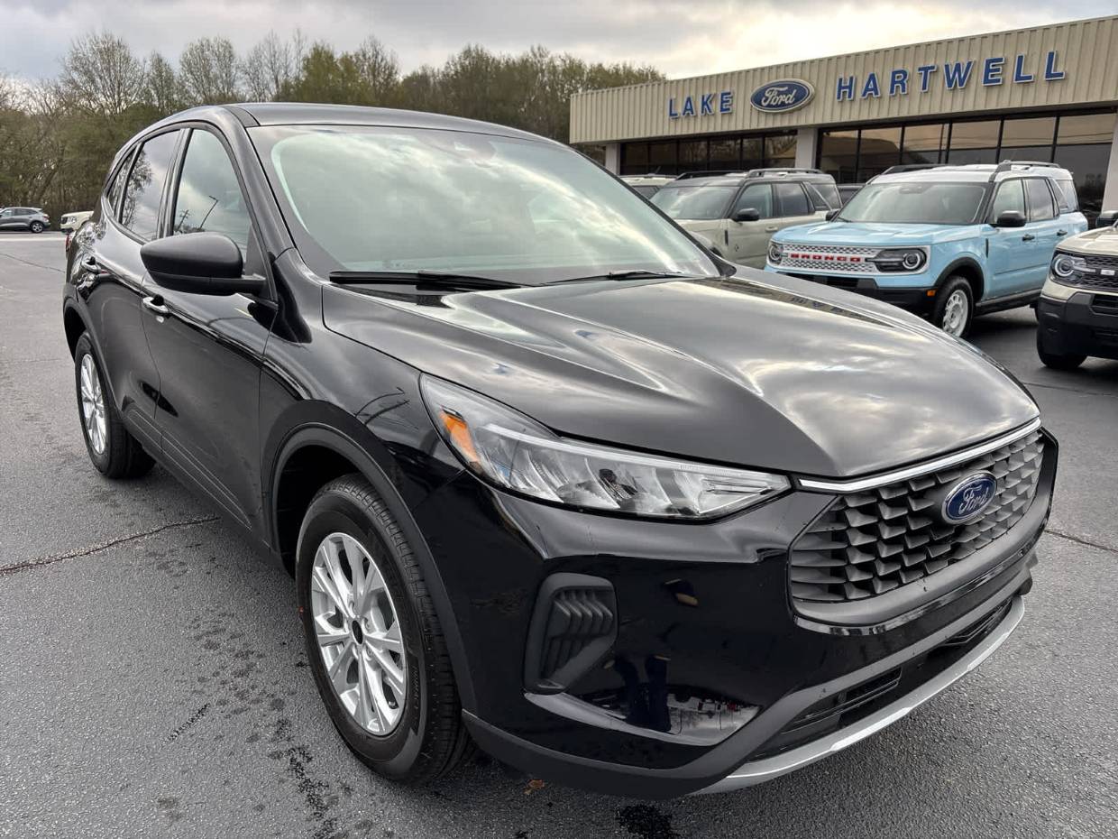 2026 Ford Escape Active's photo