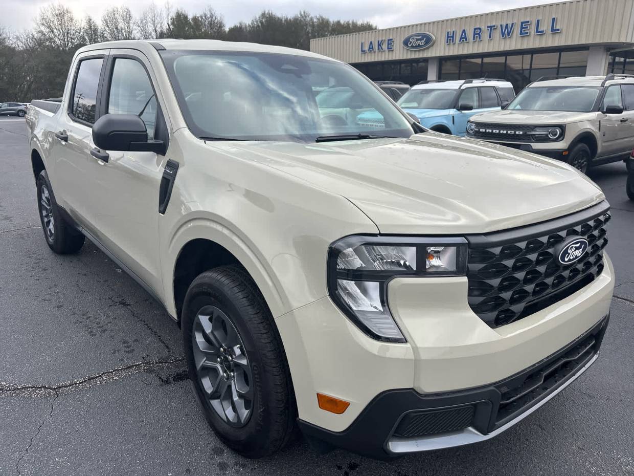 2025 Ford Maverick XLT's photo