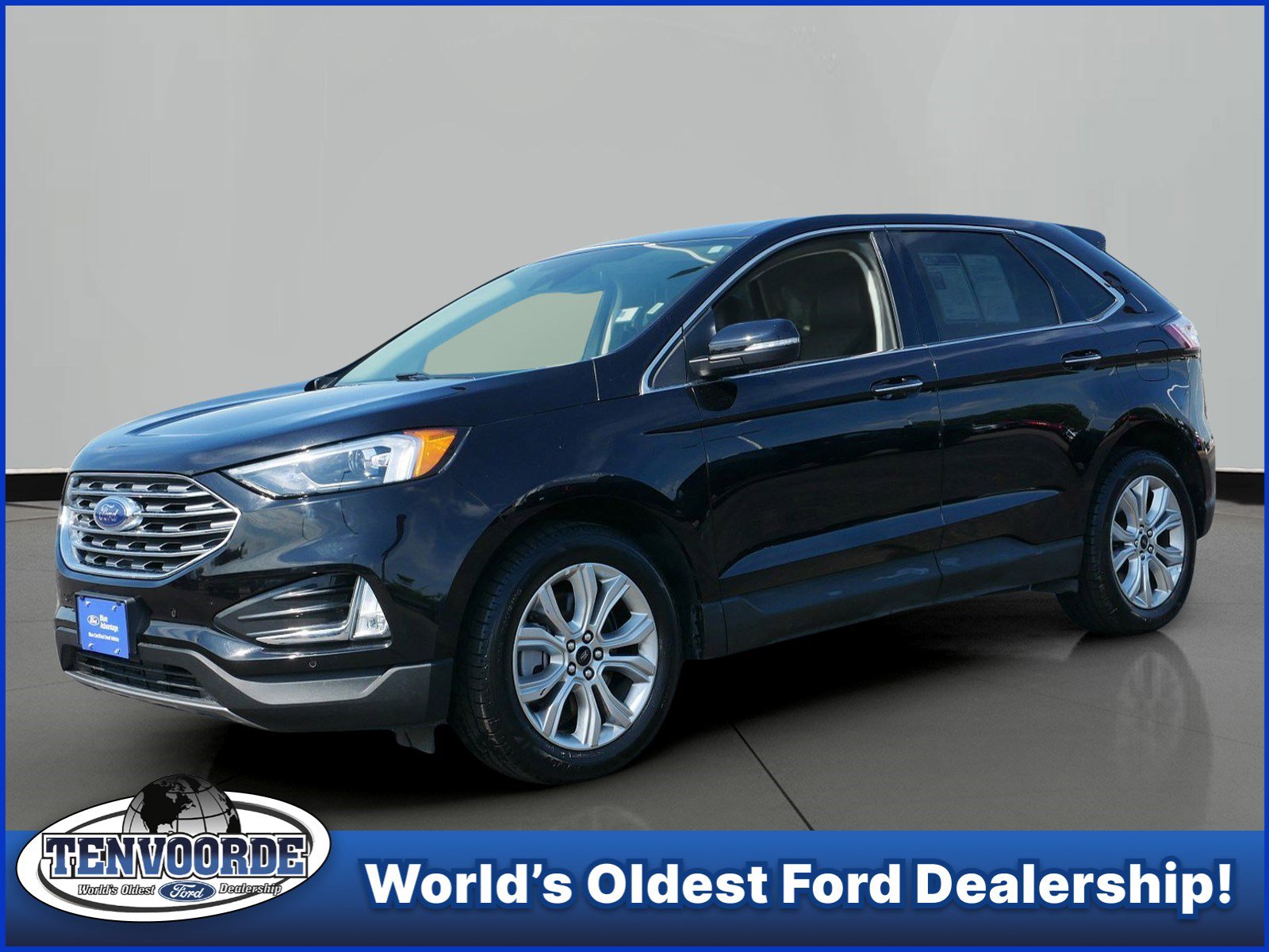2024 Ford Edge Titanium's photo