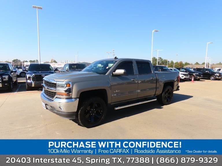 2017 Chevrolet Silverado 1500 2WD Crew Cab 143.5 LT w/1LT