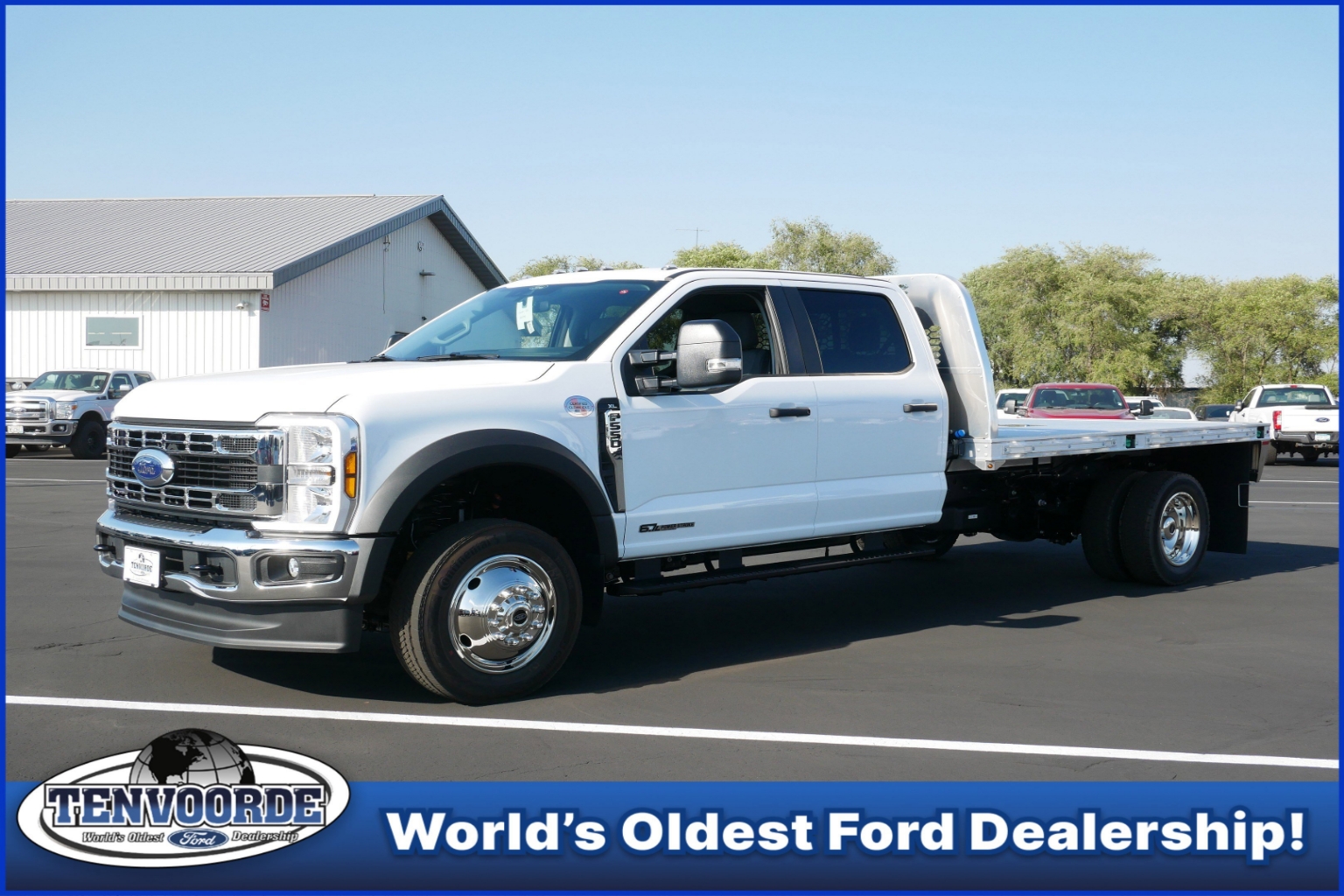 2026 Ford F-550 Super Duty Chassis Cab XL's photo