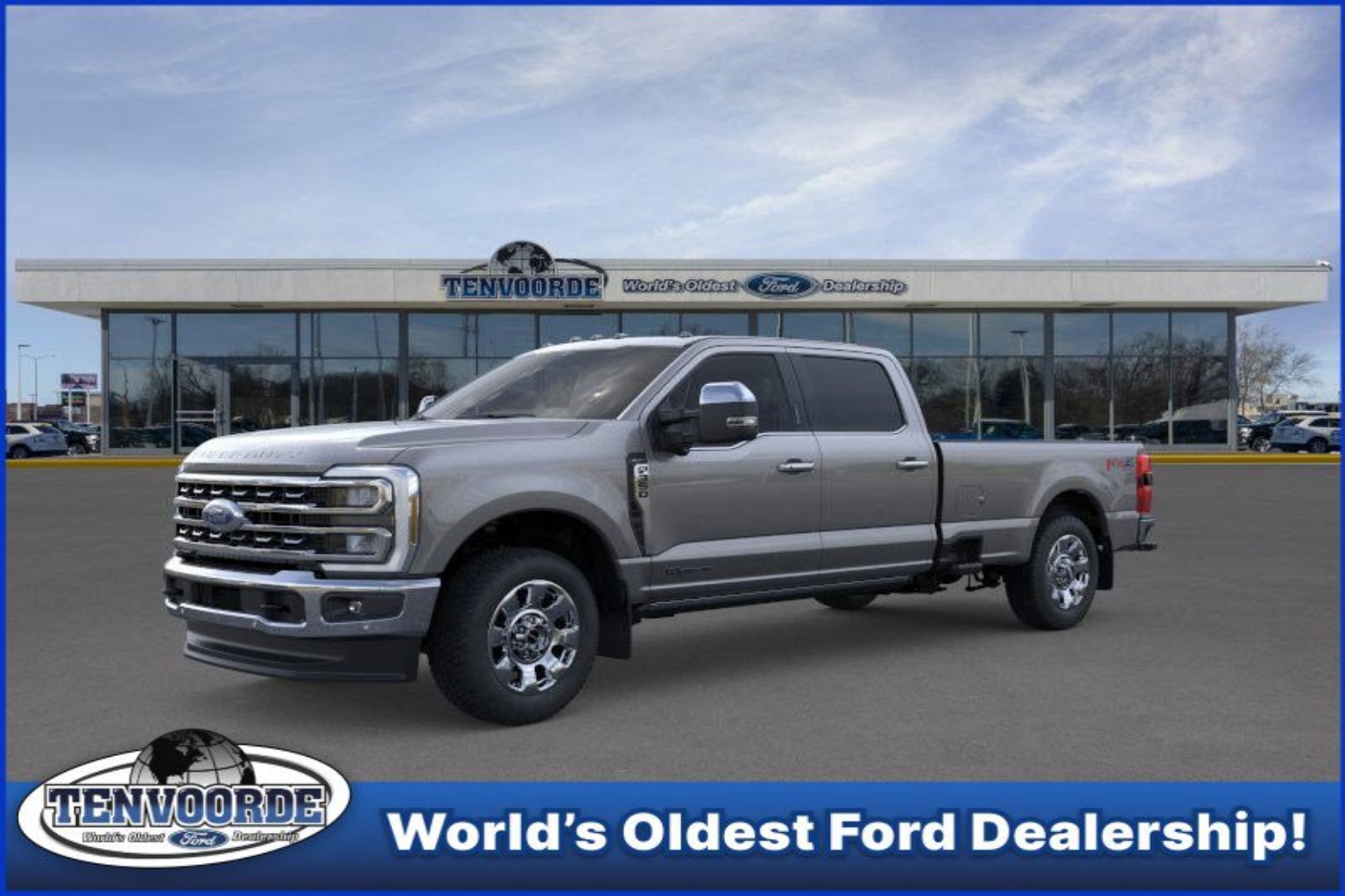 2025 Ford F-350 Super Duty Lariat's photo