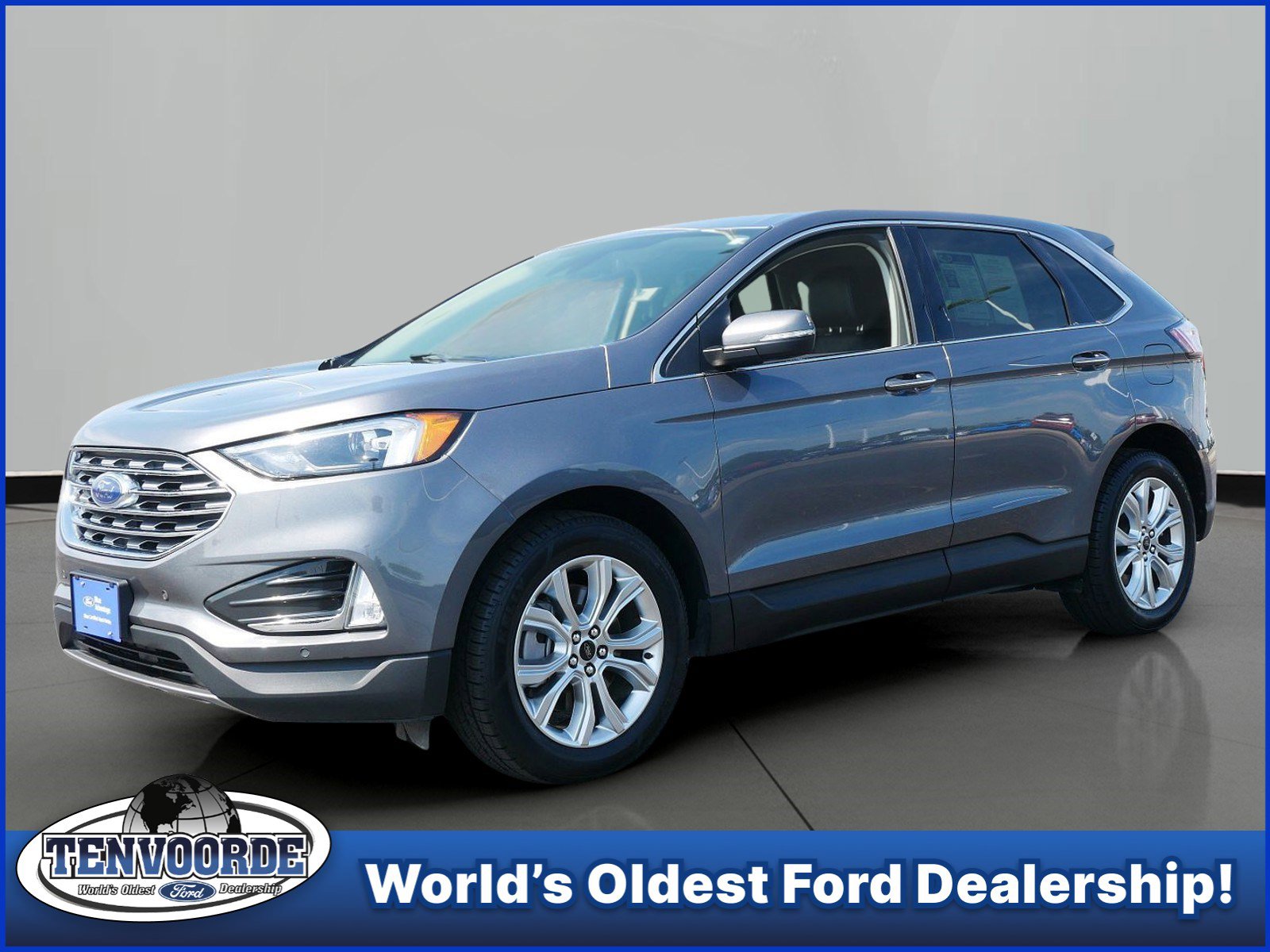 2024 Ford Edge Titanium's photo