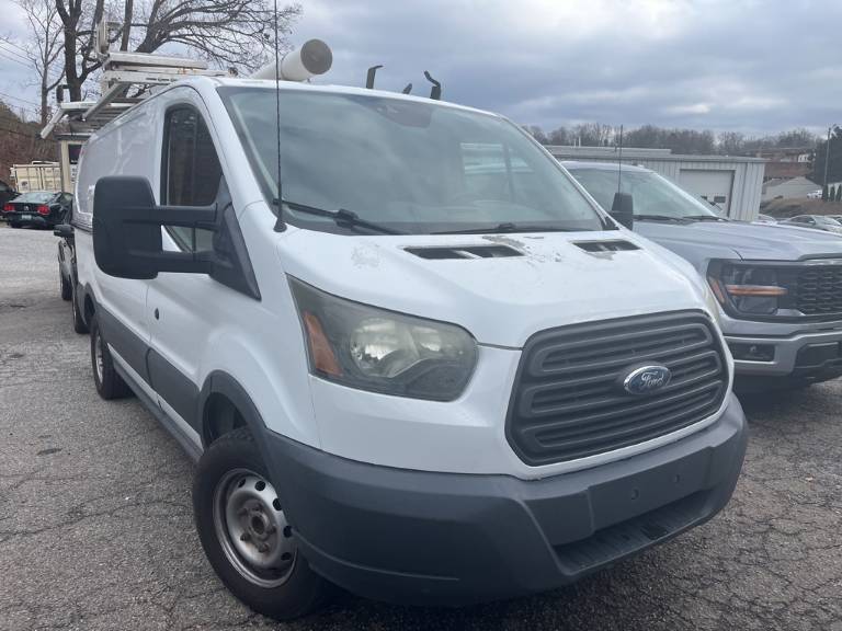 2015 Ford Transit-250 Base