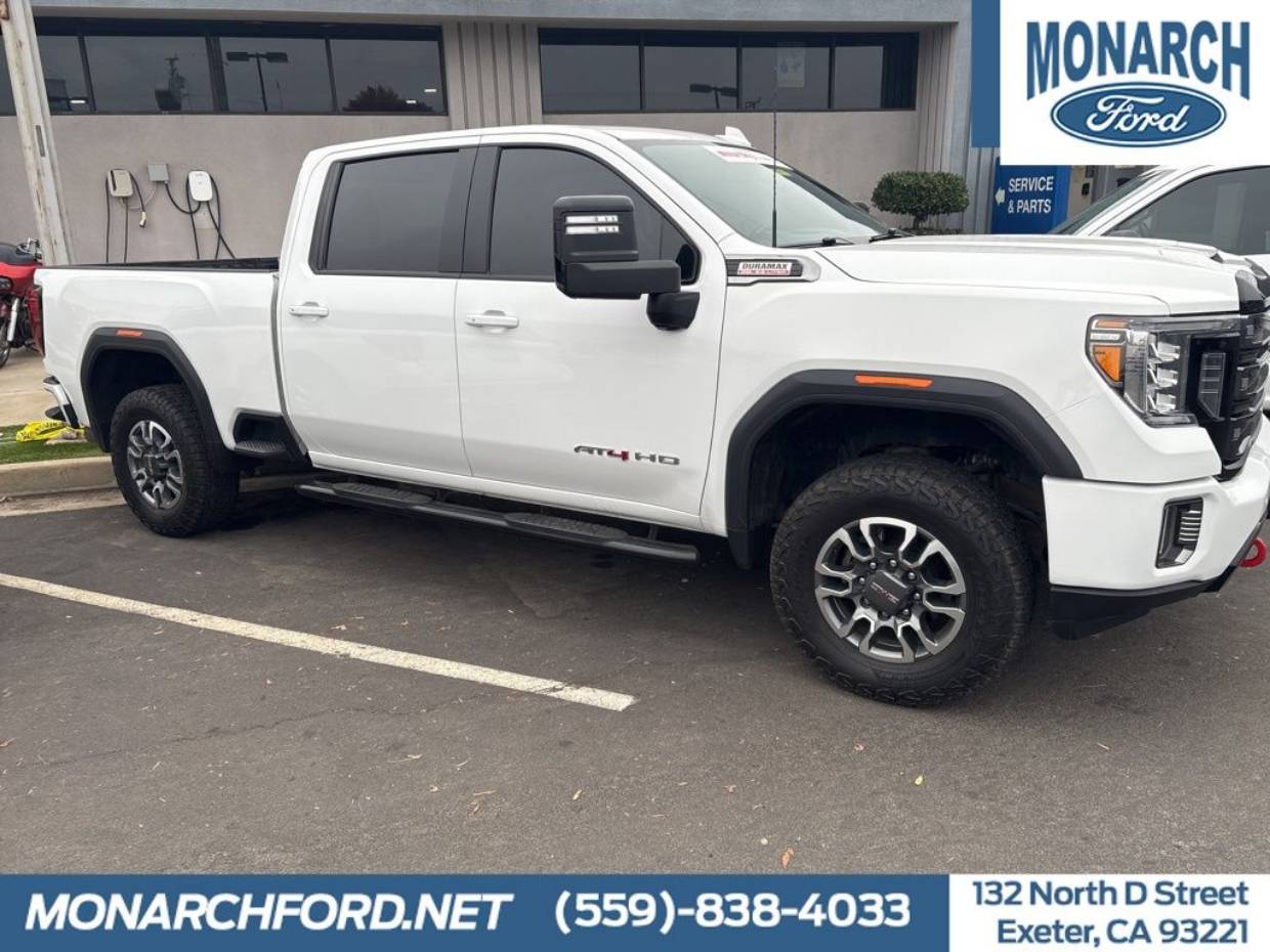 2023 GMC Sierra 2500HD AT4's photo