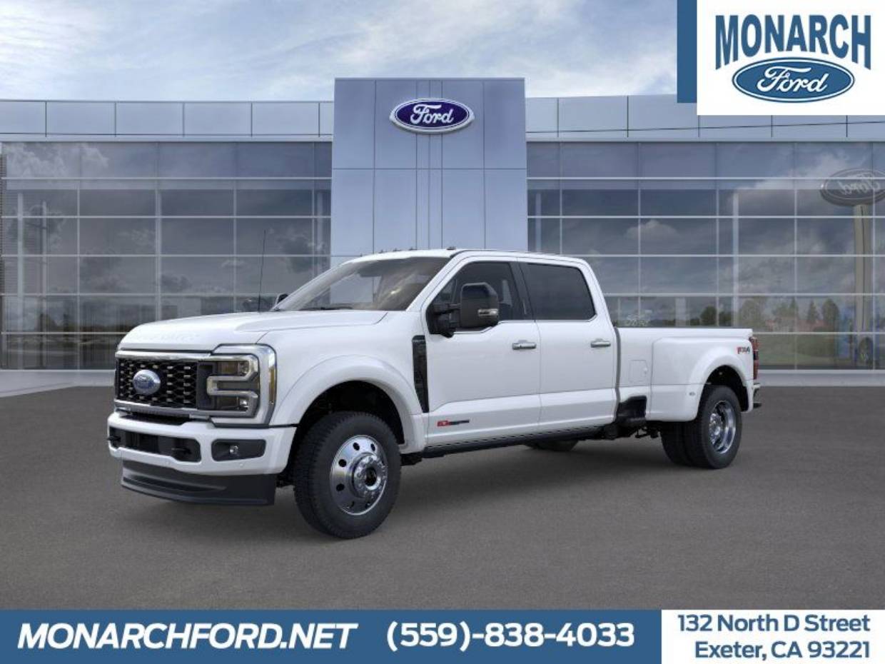 2026 Ford F-450 Super Duty Platinum's photo