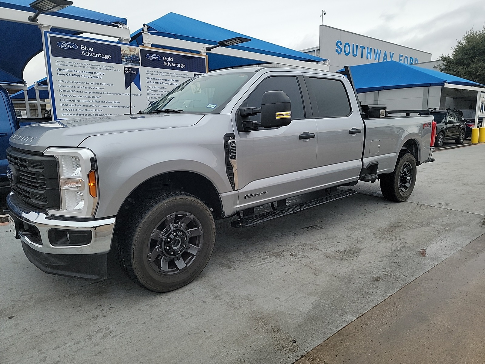2024 Ford F-250 Super Duty XL's photo