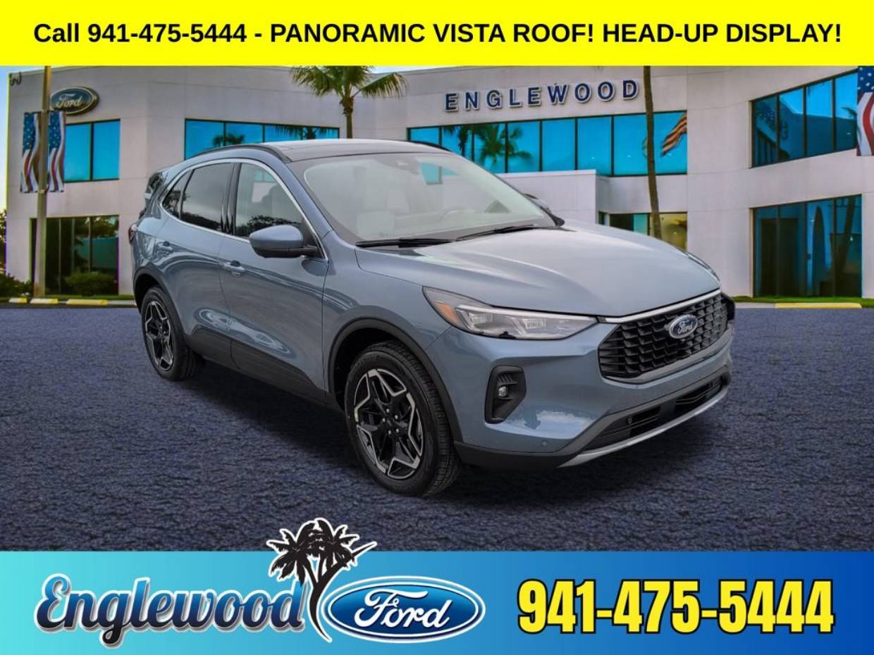 2026 Ford Escape Platinum's photo