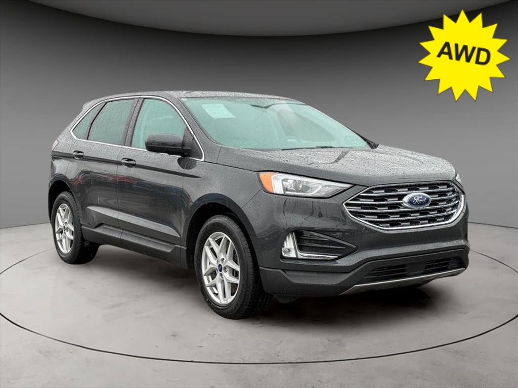 2021 Ford Edge SEL's photo