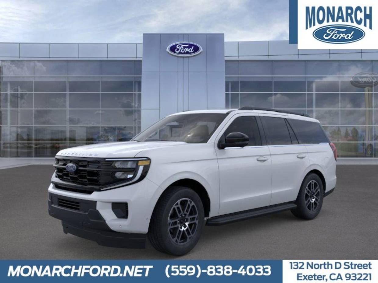 2025 Ford Expedition Active's photo