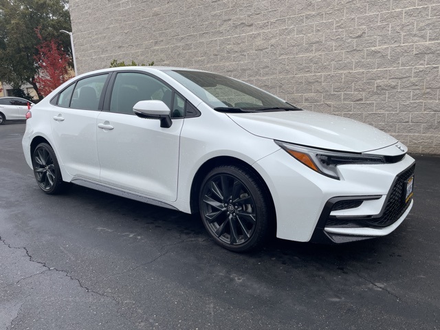 Used 2024 Toyota Corolla SE