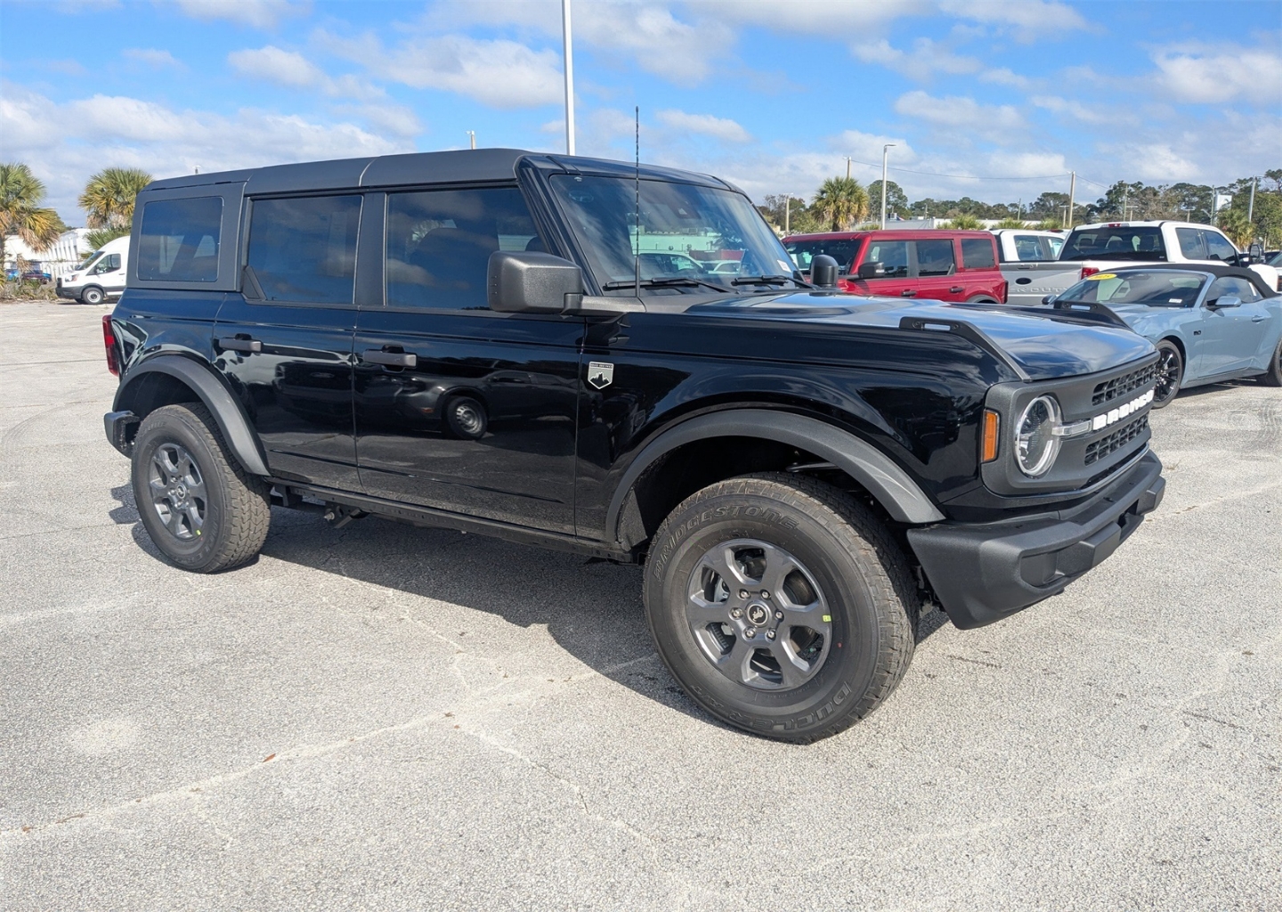 2025 Ford Bronco 4-Door Big Bend's photo