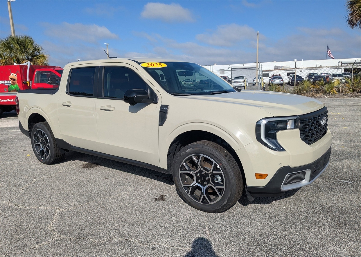 2025 Ford Maverick Lariat's photo