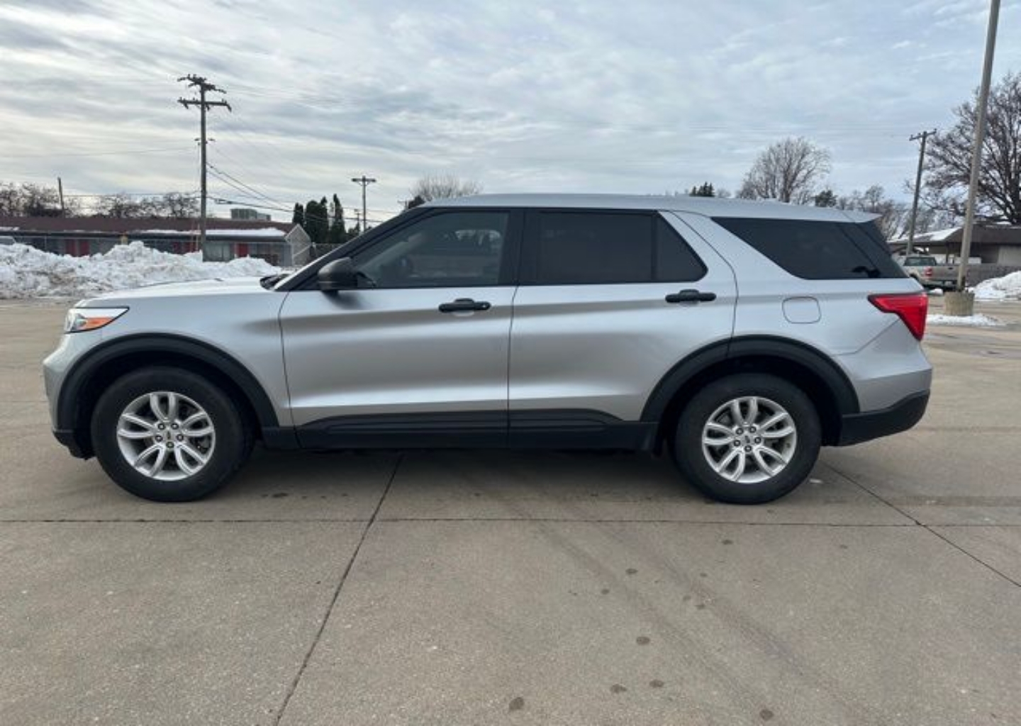 Used 2020 Ford Explorer Base with VIN 1FMSK8BH5LGC98847 for sale in Fremont, NE