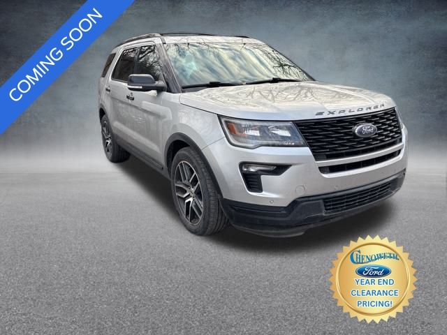 2019 Ford Explorer Sport's photo