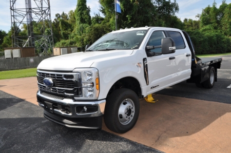 2026 Ford Super Duty F-350 DRW XL