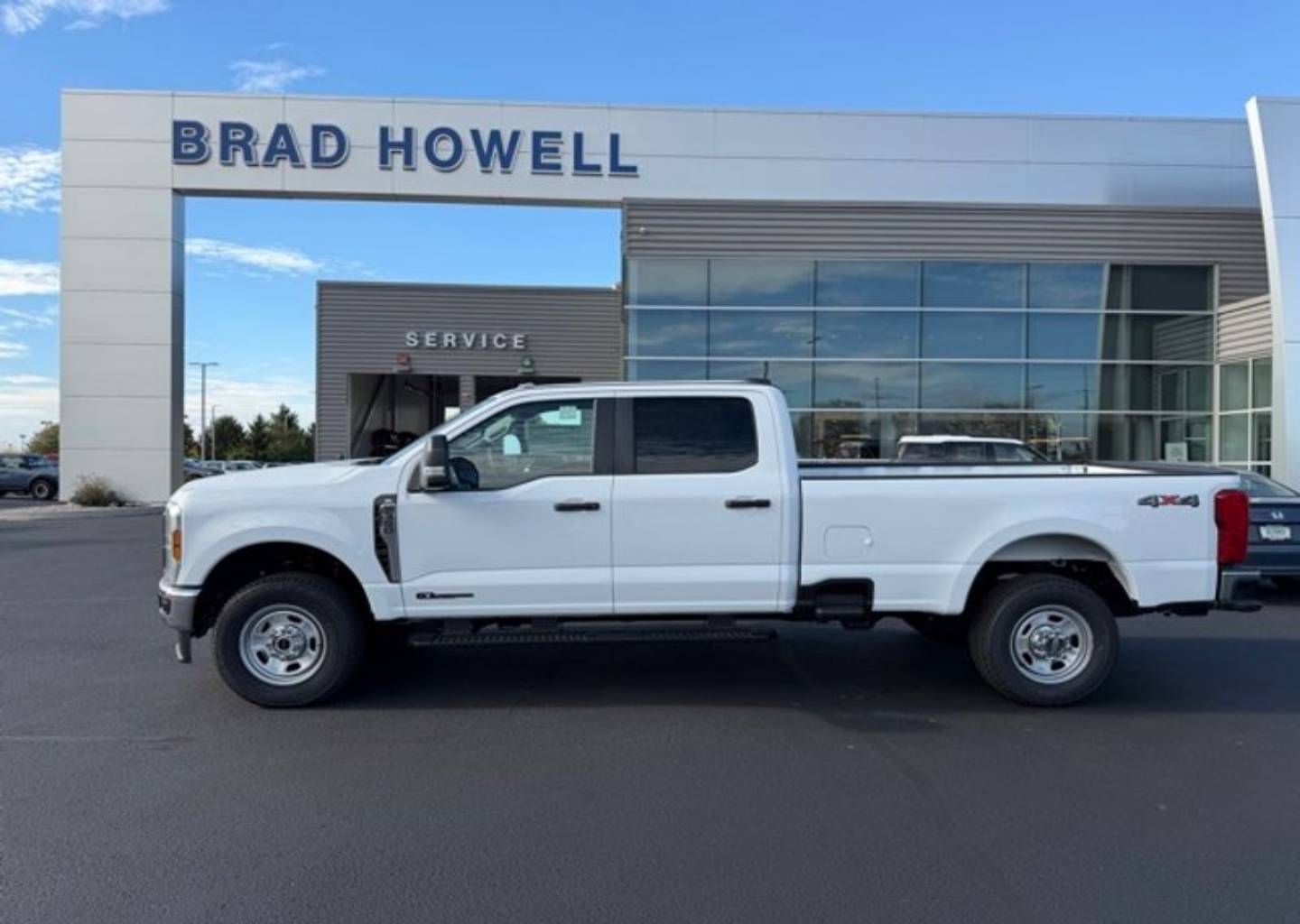 2026 Ford F-350 Super Duty XL's photo