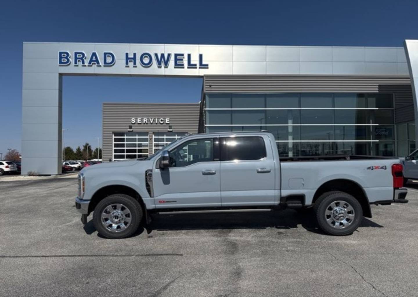 2025 Ford F-350 Super Duty Lariat's photo