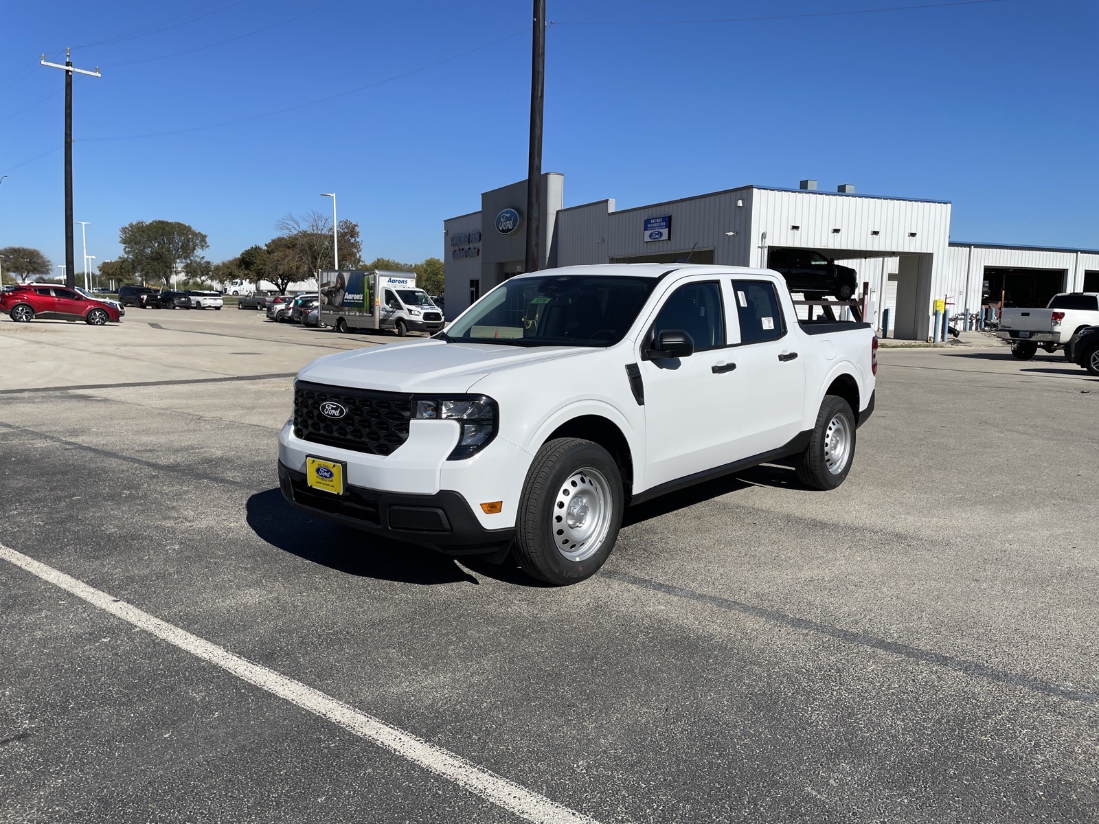 2026 Ford Maverick XL's photo