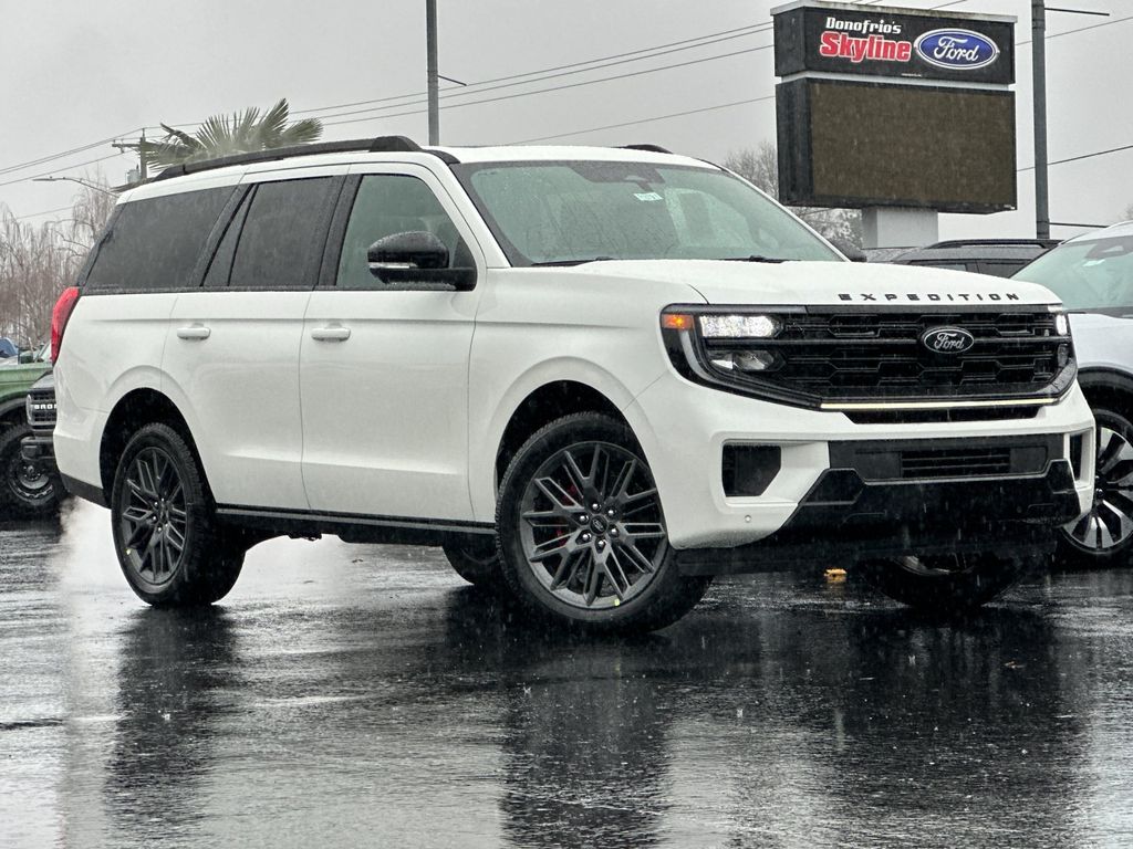 2025 Ford Expedition Platinum