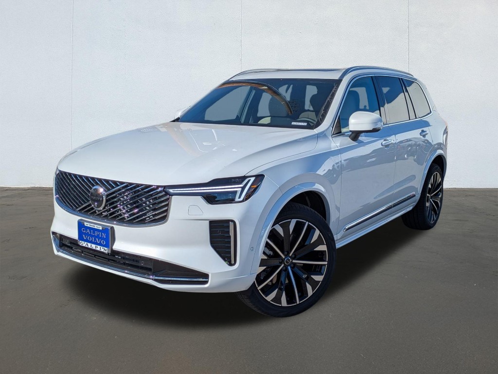 2026 Volvo XC90 B6 Plus 7-Seater