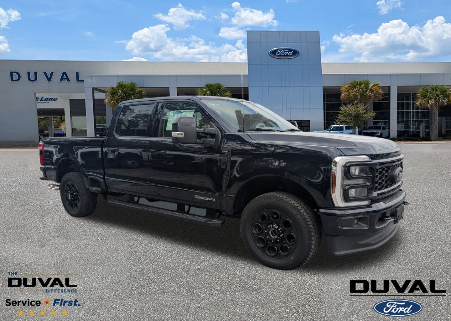 2025 Ford F-250 Super Duty Lariat's photo