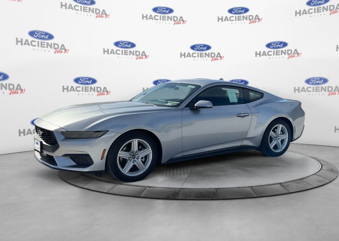 2026 Ford Mustang EcoBoost's photo