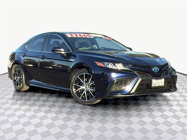 2021 Toyota Camry Hybrid SE