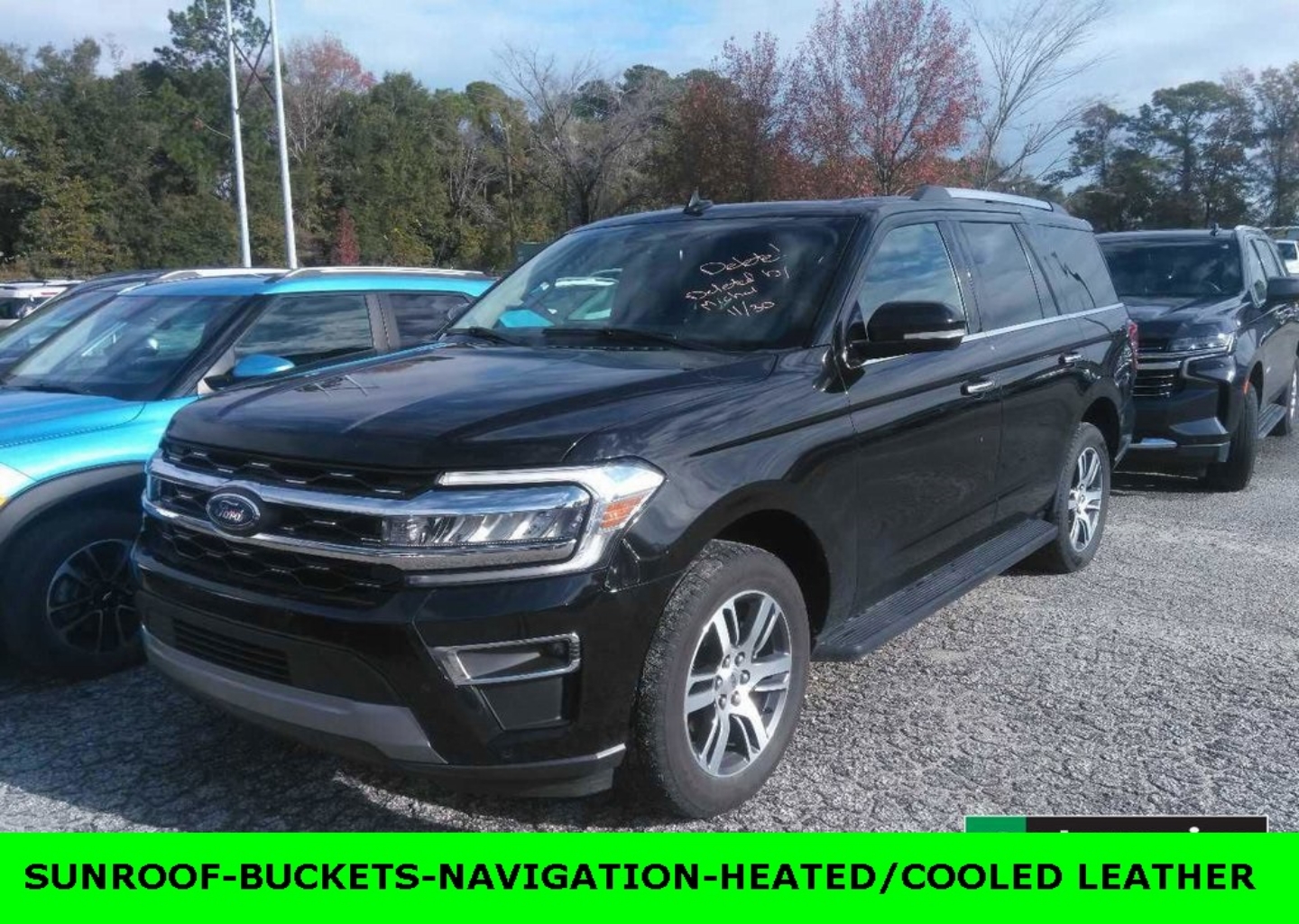 2024 Ford Expedition Limited's photo