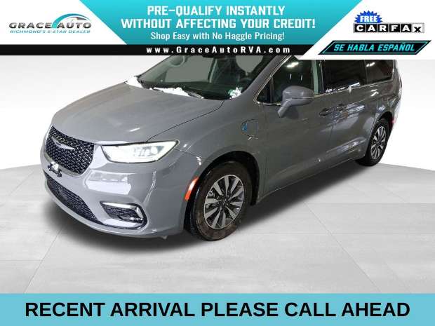 2022 Chrysler Pacifica Hybrid Touring L