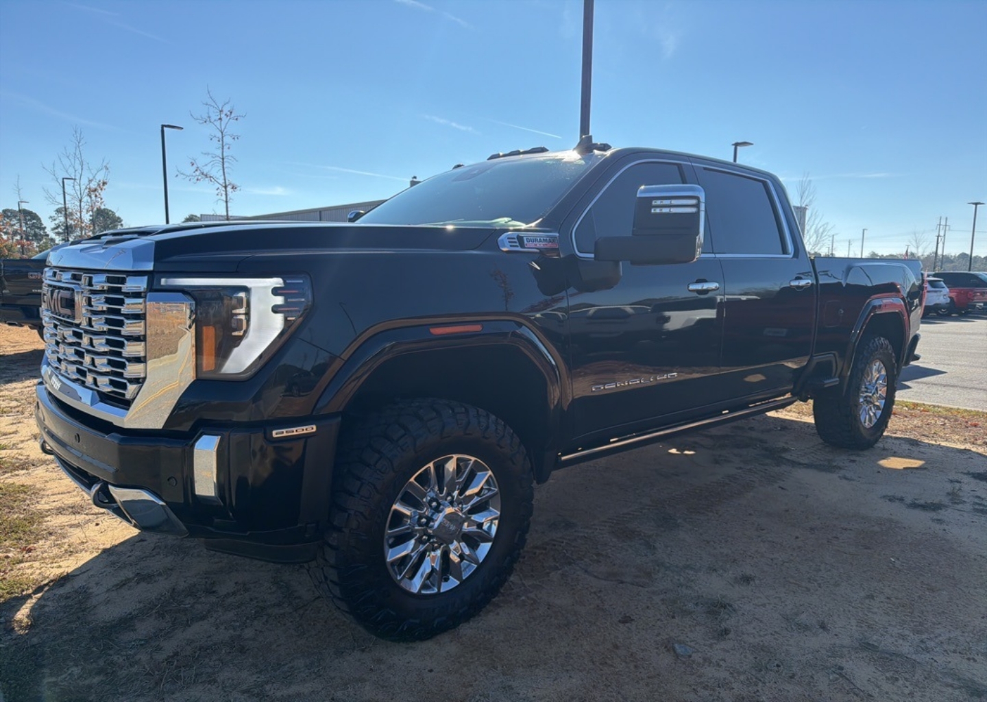 2024 GMC Sierra 2500HD Denali's photo