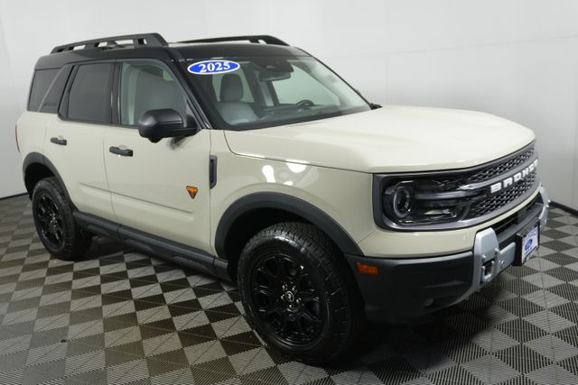 Used 2025 Ford Bronco Sport Badlands with VIN 3FMCR9DA6SRE62586 for sale in Kansas City