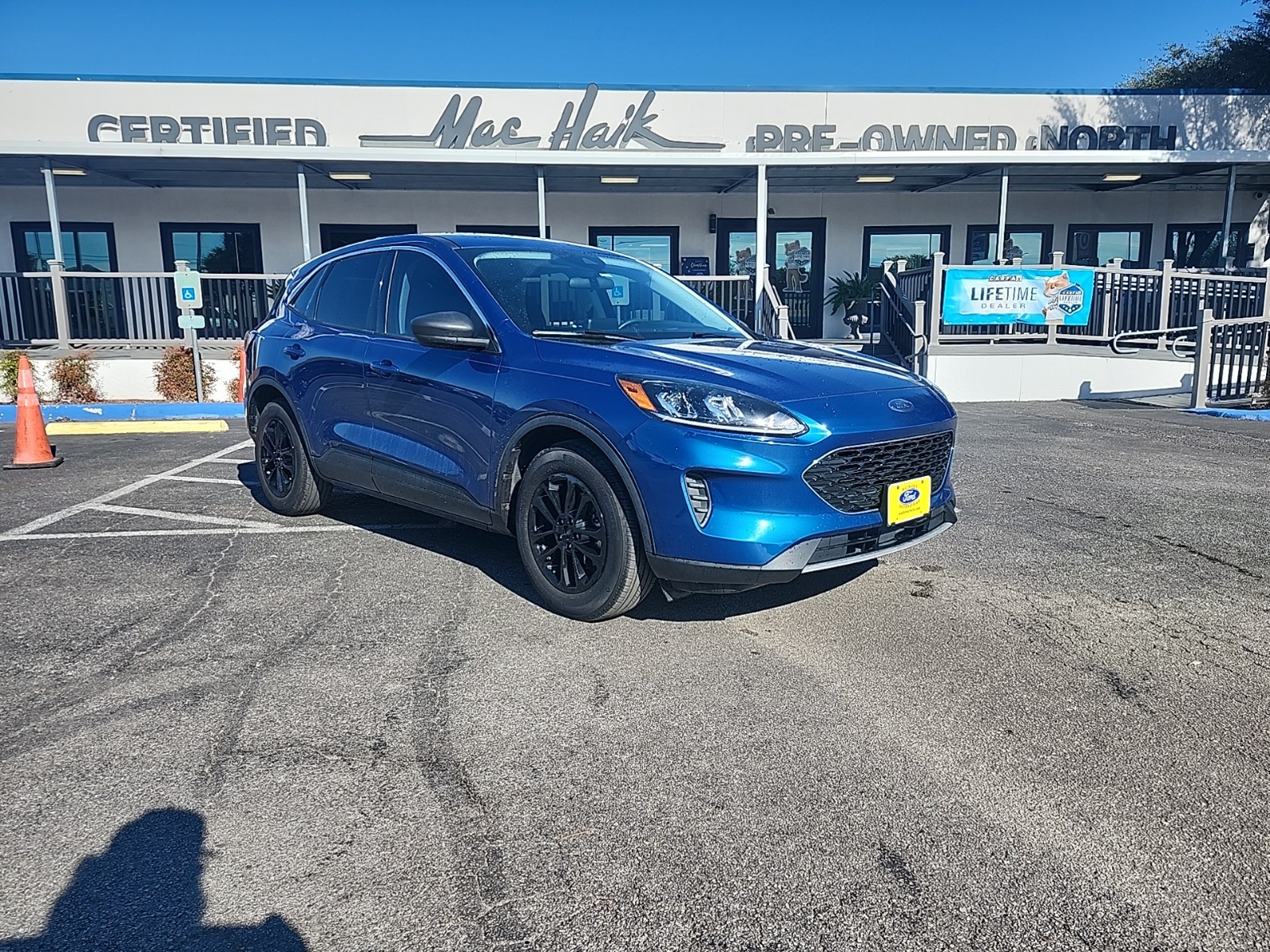 2022 Ford Escape SE's photo
