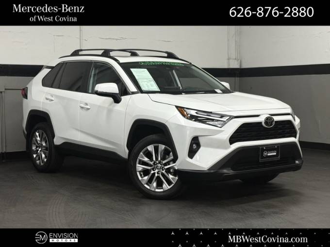 2024 Toyota RAV4 XLE Premium