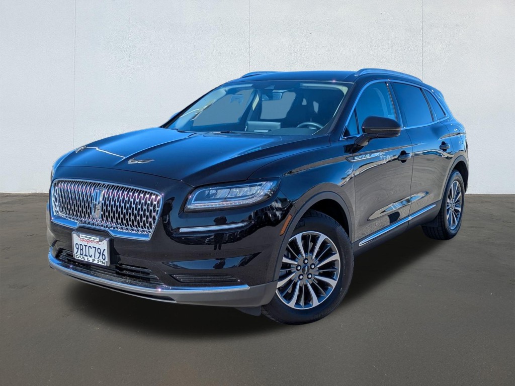 2022 Lincoln Nautilus Standard
