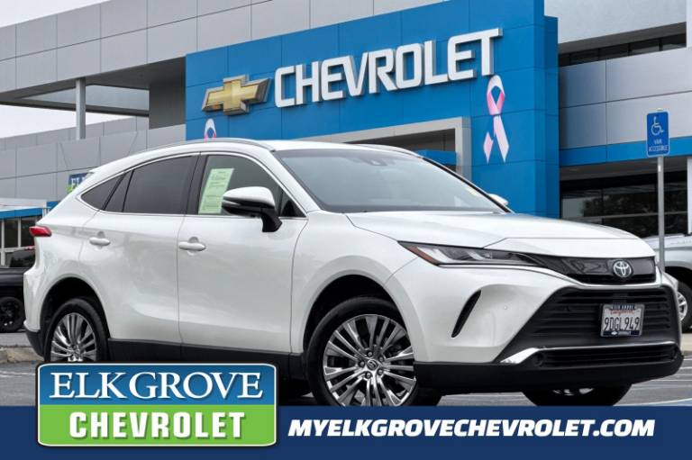 2022 Toyota Venza XLE