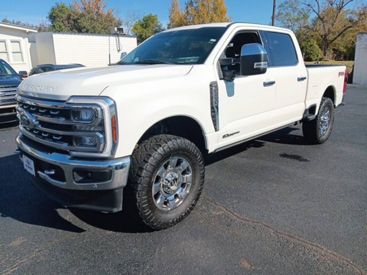 2024 Ford F-250 Super Duty Lariat's photo