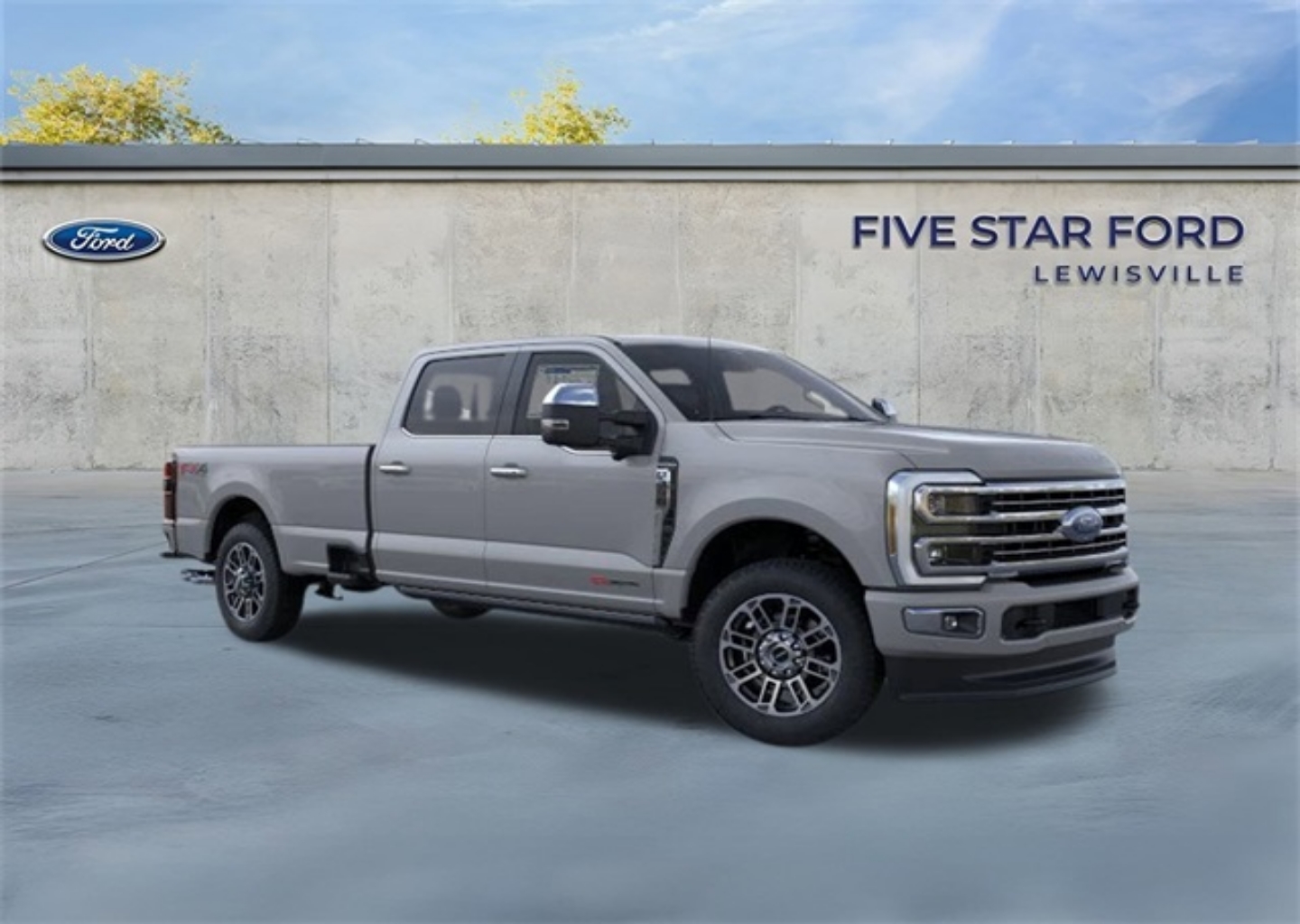 2026 Ford F-350 Super Duty Platinum's photo