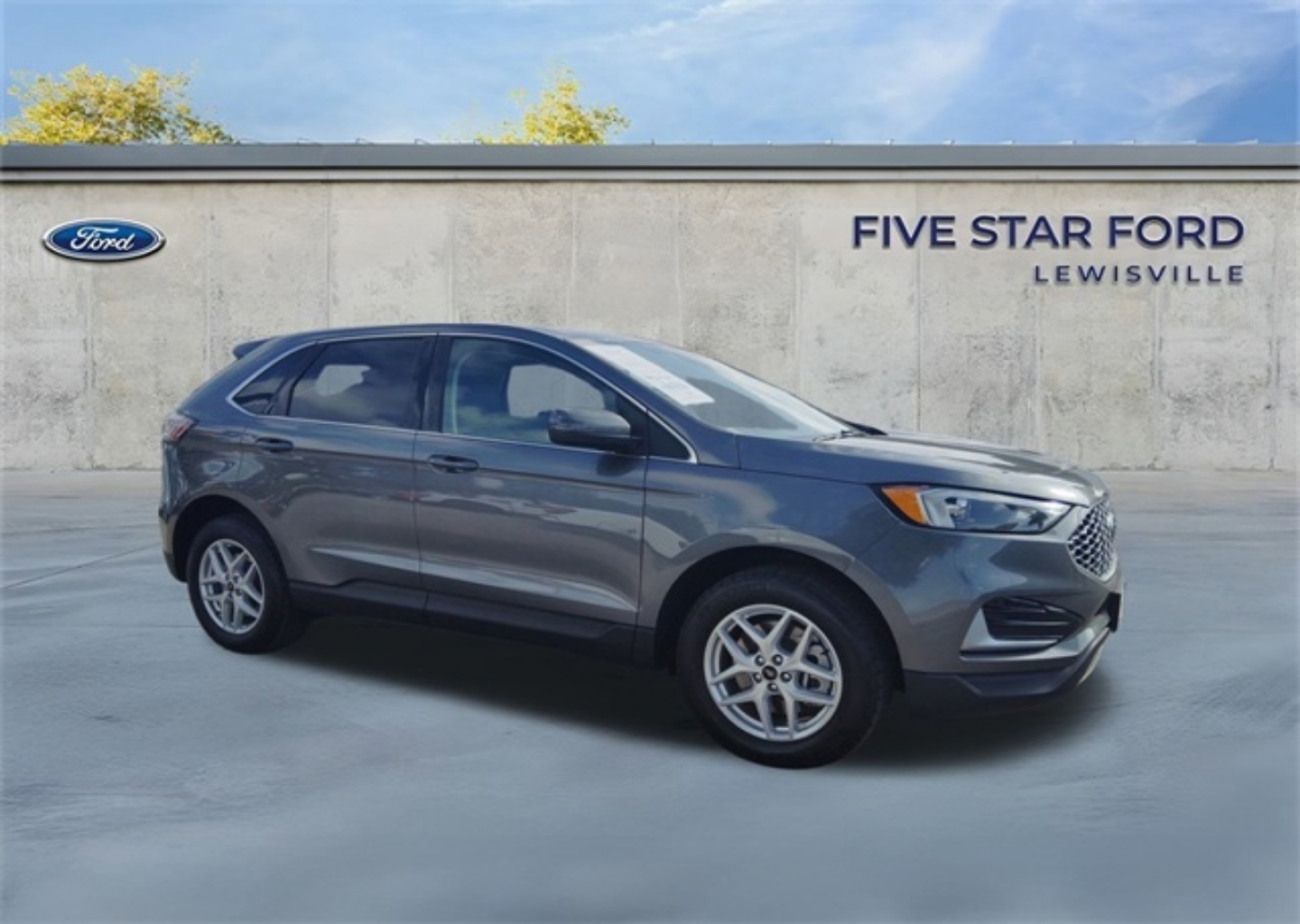 2024 Ford Edge SEL's photo