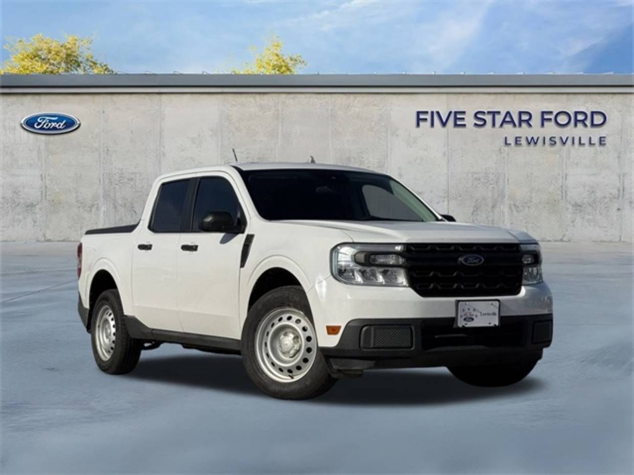 2022 Ford Maverick XL's photo