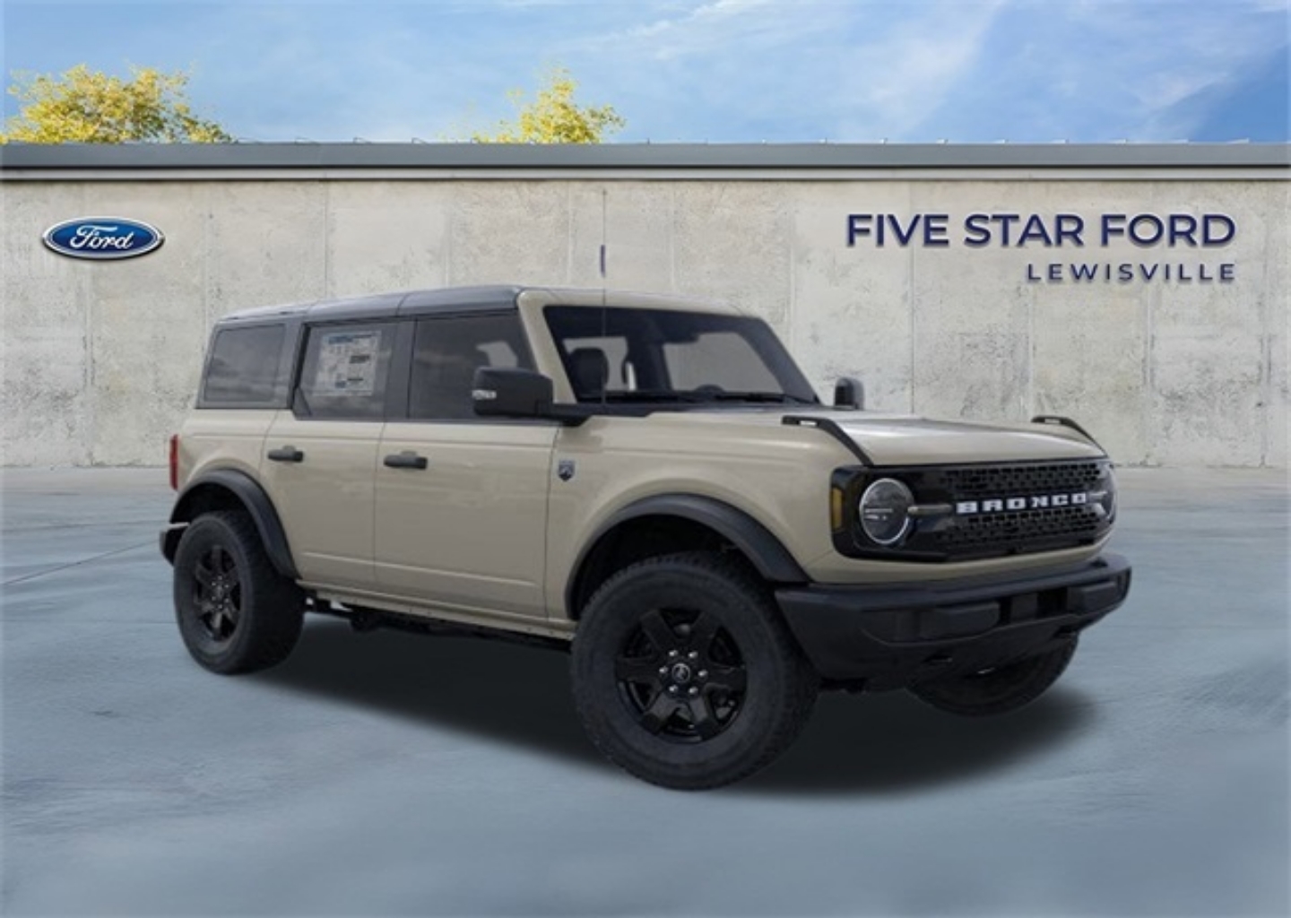 2025 Ford Bronco 4-Door Big Bend's photo