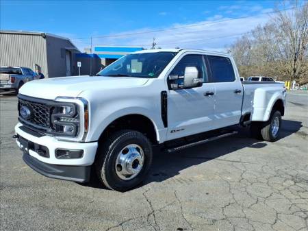 2026 Ford Super Duty F-350 DRW XL