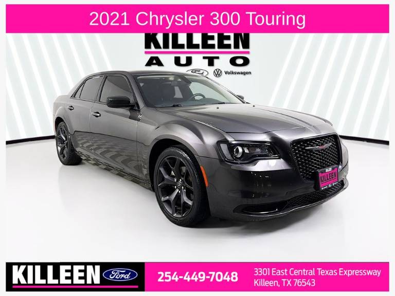 2021 Chrysler 300 Touring