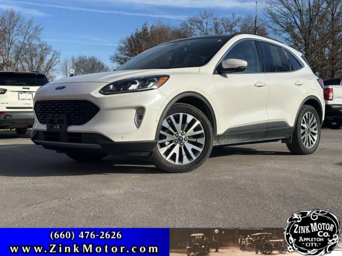 2020 Ford Escape Titanium