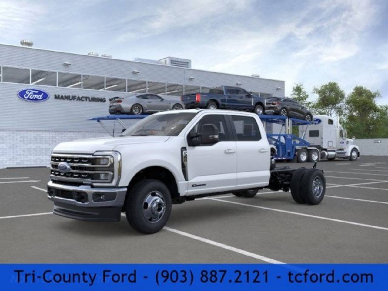 2026 Ford F-350 Super Duty Chassis Cab Lariat's photo